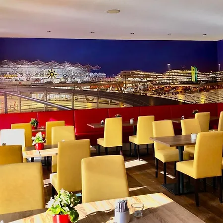 Montana Köln-bonn Airport 3*