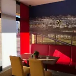 Montana Koeln-bonn Airport Τρόισντορφ
