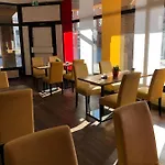 Montana Koeln-bonn Airport Hotell