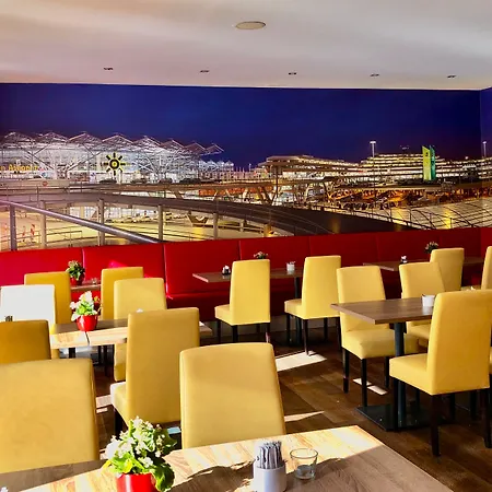 科隆-波恩机场蒙大拿酒店 酒店 特罗斯多夫