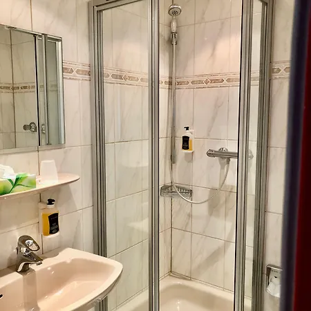 Montivo Koeln-bonn Airport - Ehemals Montana Hotel 3*