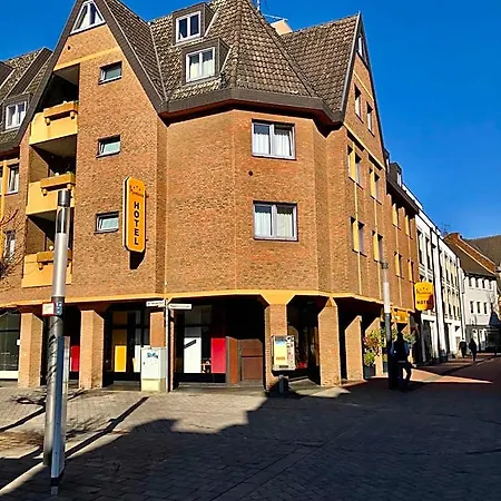 Montivo Koeln-bonn Airport - Ehemals Montana Hotel 3*