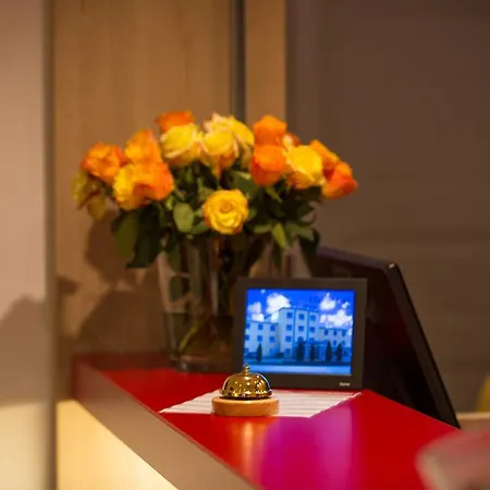 Montana Koeln-bonn Airport