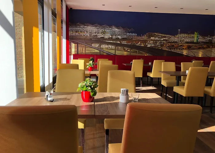 Montana Koeln-bonn Airport 3*