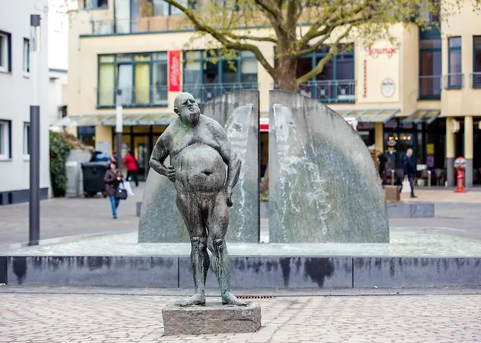 酒店 科隆-波恩机场蒙大拿酒店 3*